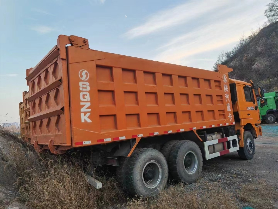 Shacman F3000 camion de décharge 6*4 charge utile lourde 20-40 tonnes 2022 Année 99% Nouveau état