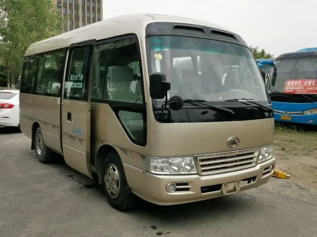 HFF6600 Ankai moteur diesel monté à l'avant conduite à gauche bus à porte unique de taille moyenne