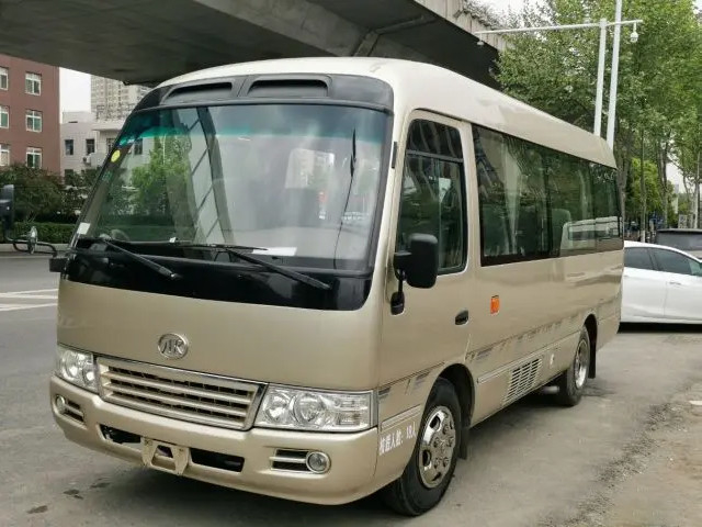 HFF6600 Ankai moteur diesel monté à l'avant conduite à gauche bus à porte unique de taille moyenne