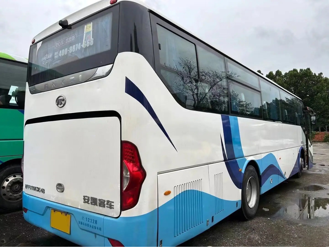 HFF6119 Autobus de luxe de 51 places avec un grand espace pour les bagages, moteur diesel arrière, conduite à gauche