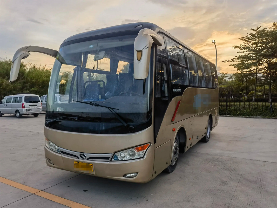 XMQ6759 Euro 4 Standard 7.5m à traction gauche moteur diesel KingLong Autobus de tourisme d'occasion