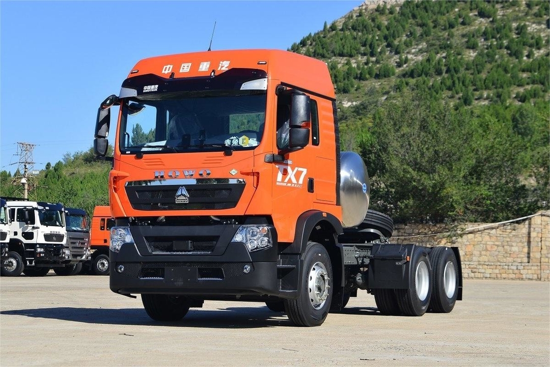 480 chevaux HOWO Tracteur National VI Émission standard Déflecteur arrière double axe GNL