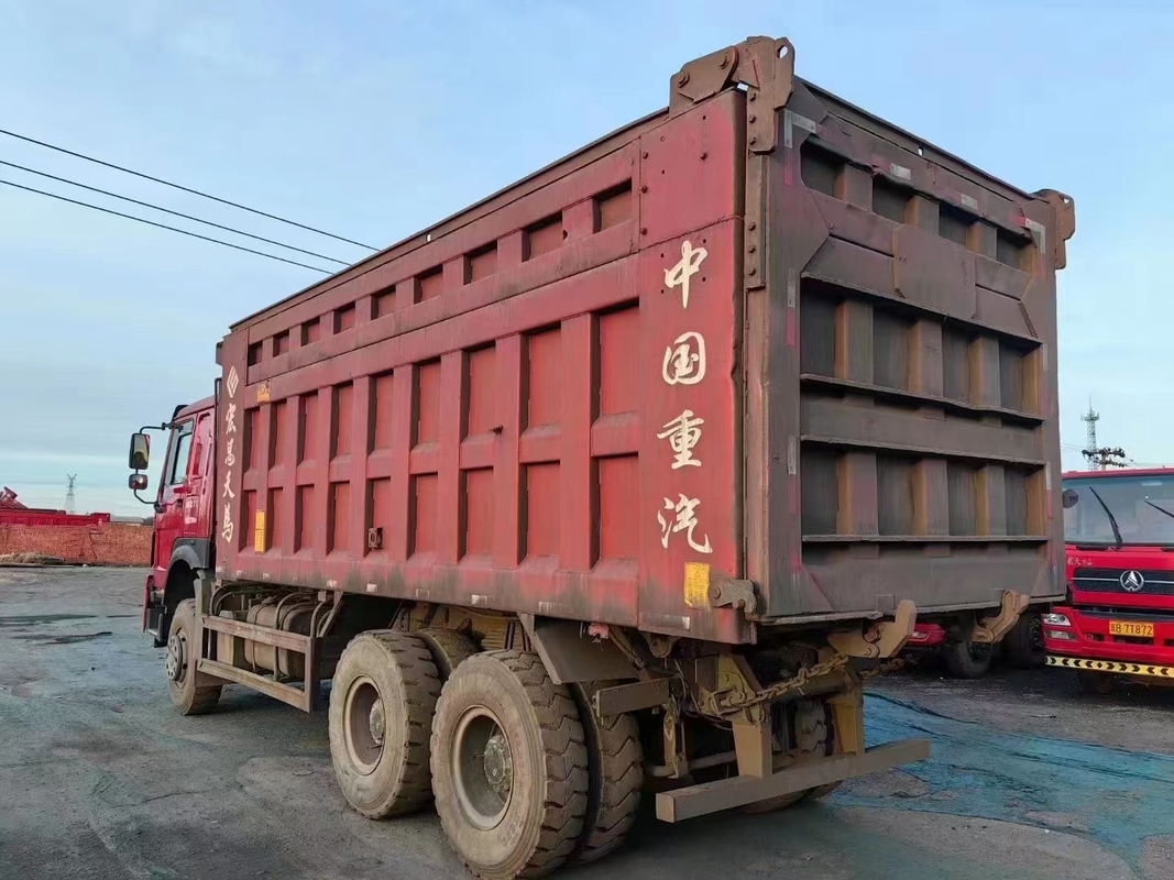 Sino Truck Howo 6x4 Euro 3 Utilisation des émissions en Afrique 2019 Année réelle Howo Dump Truck Mining
