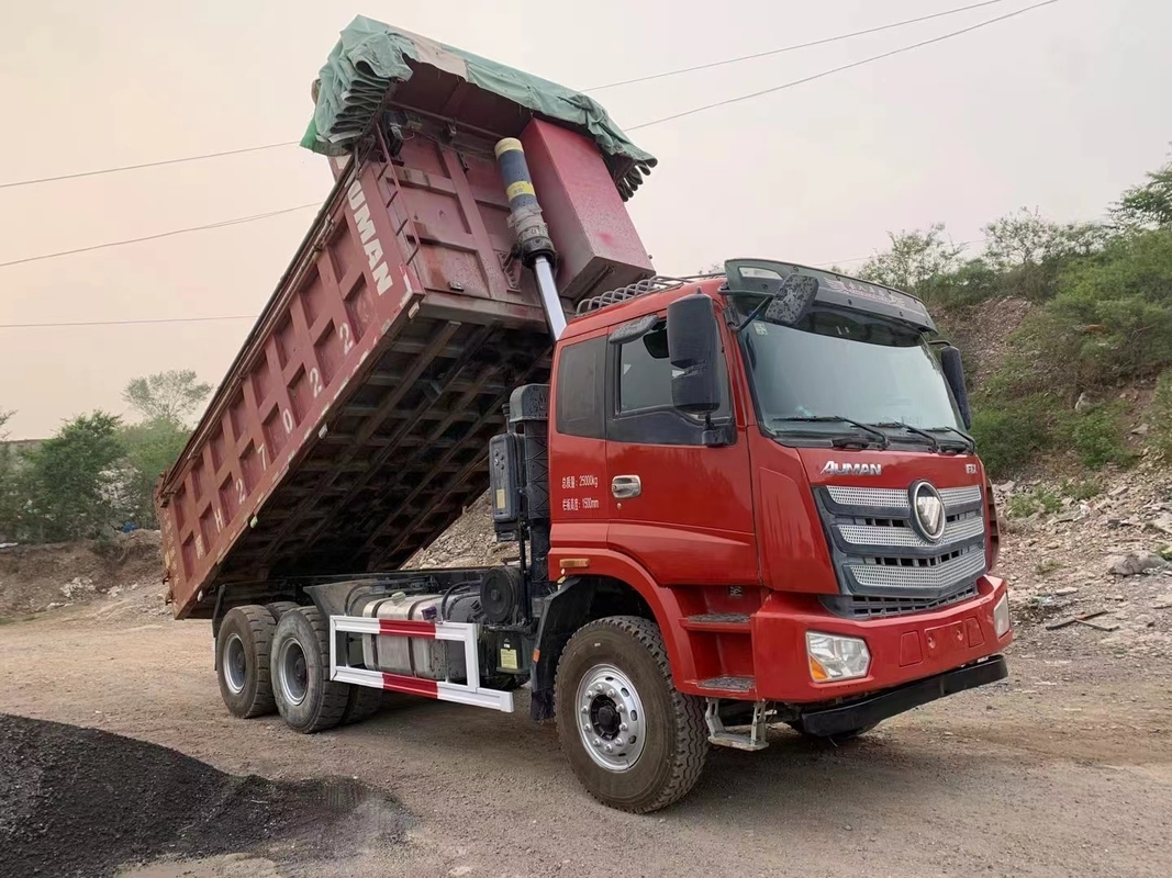 Camions à rouleaux utilisés avec des prix 10 roues Foton Dumper Chargement 30 tonnes Grand seau avec couvercle