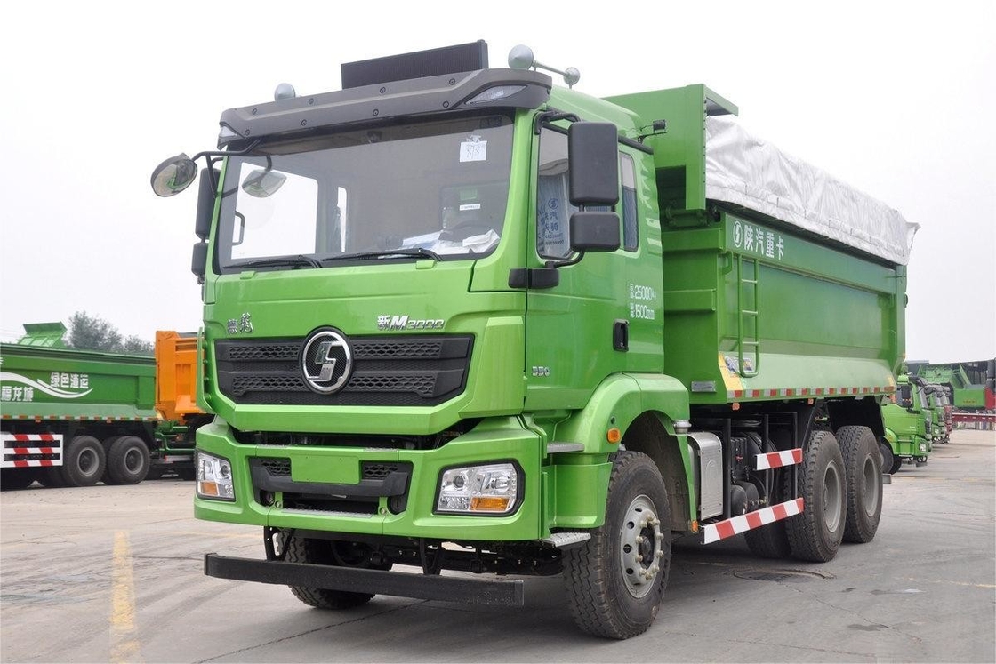 Shacman camion de décharge Weichai National cinq 6x4 350HP 5,6m 6 cylindres 10 vitesses U-Box