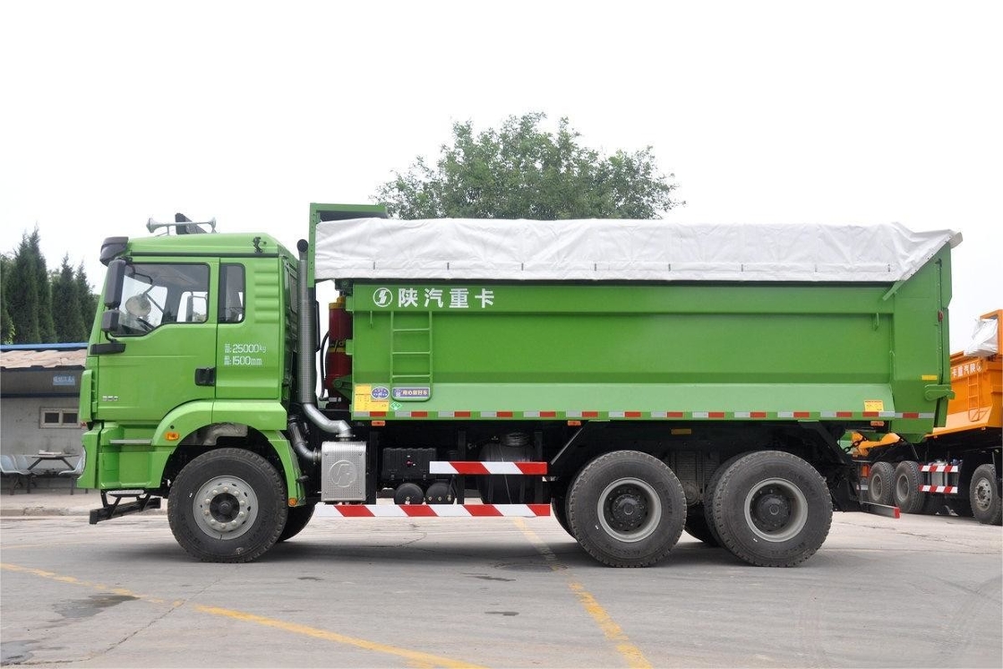 Shacman camion de décharge Weichai National cinq 6x4 350HP 5,6m 6 cylindres 10 vitesses U-Box