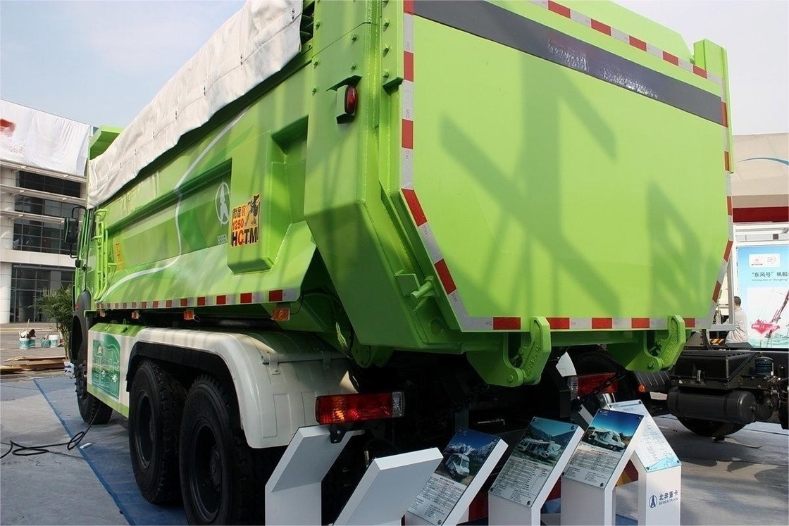 Camion lourd Beiben 336HP 6X4 5,6m Diesel 12 vitesses Camion à charge en forme de U avec couvercle de bâche