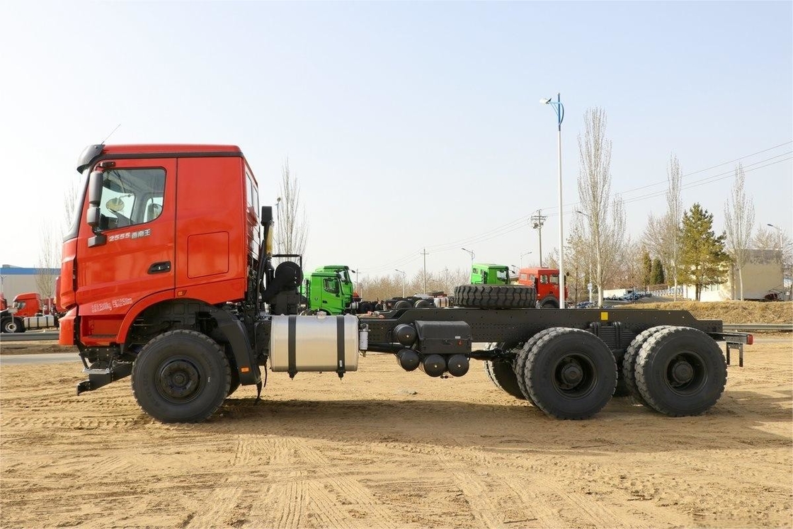 Camion lourd Beiben 550 HP 6X4 Couvertures de dessus écologiques multiples 6m Chassis de camion à ordures