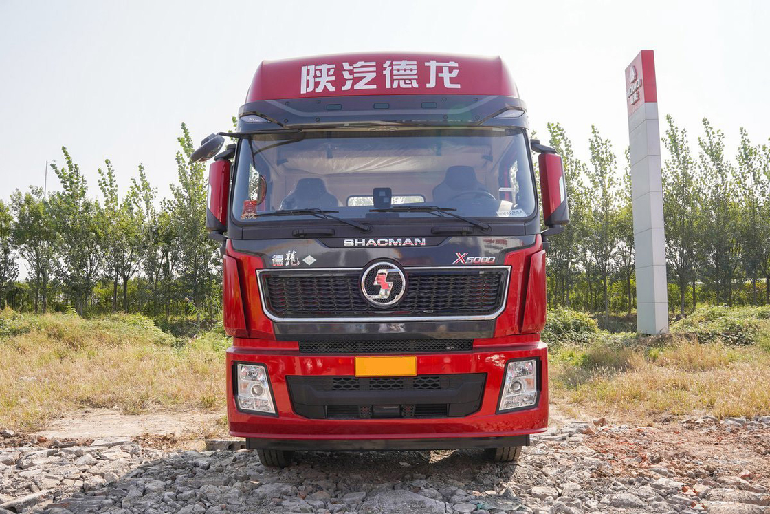 Chauffeur de tracteur Shacman Euro 6 arrière double axe arrière huit roues 480HP 6X4 LNG airbag siège