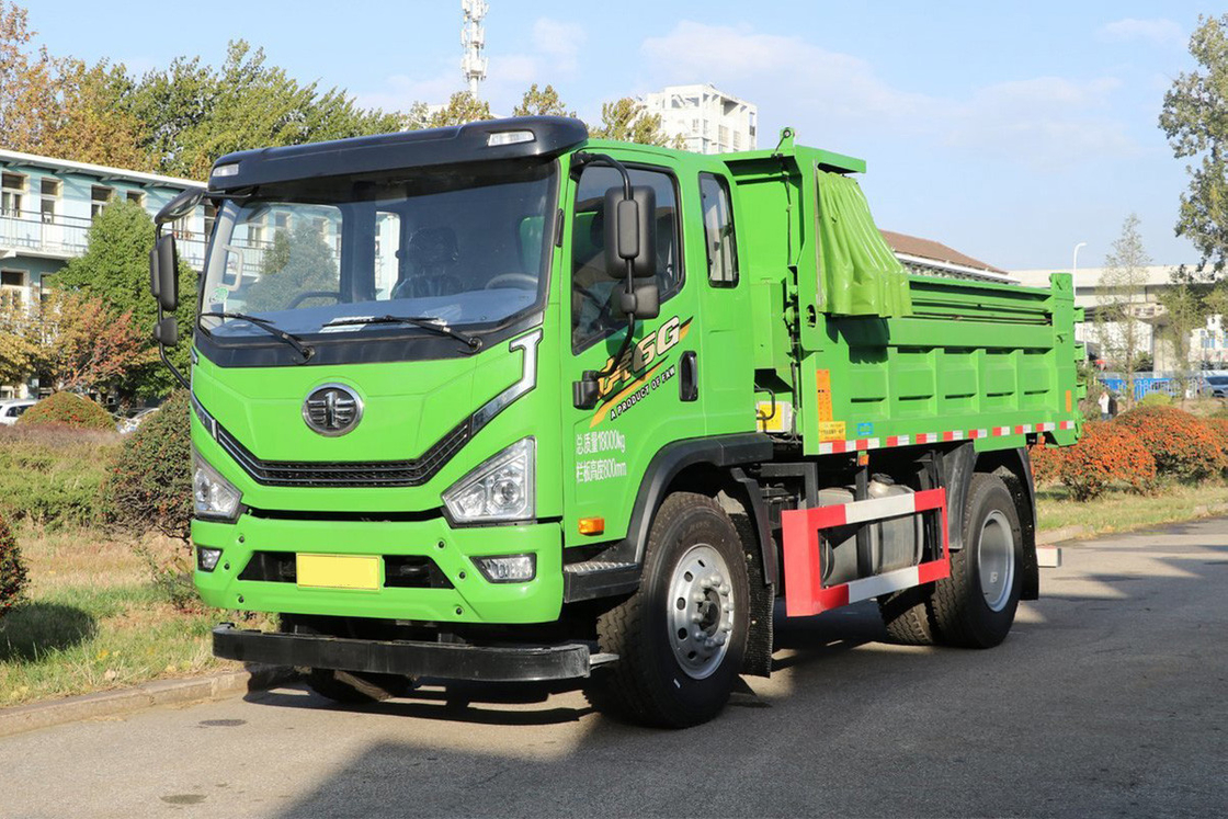 Chariot de décharge de Qingdao Jiefang Tiger 6G 200 chevaux 10 vitesses diesel une rangée et demi de cabine 4x2 4m