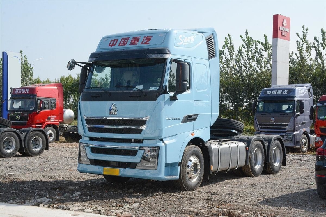 Howo Tracteur National VI 6X4 AMT Automatique arrière double axe arrière huit roues 570HP