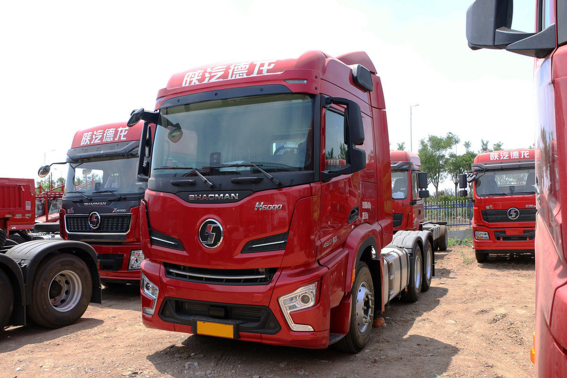 AMT 12 vitesses à une rangée semi-siège diesel 480 ch 6 * 4 Shacman camion tracteur modèle H6000