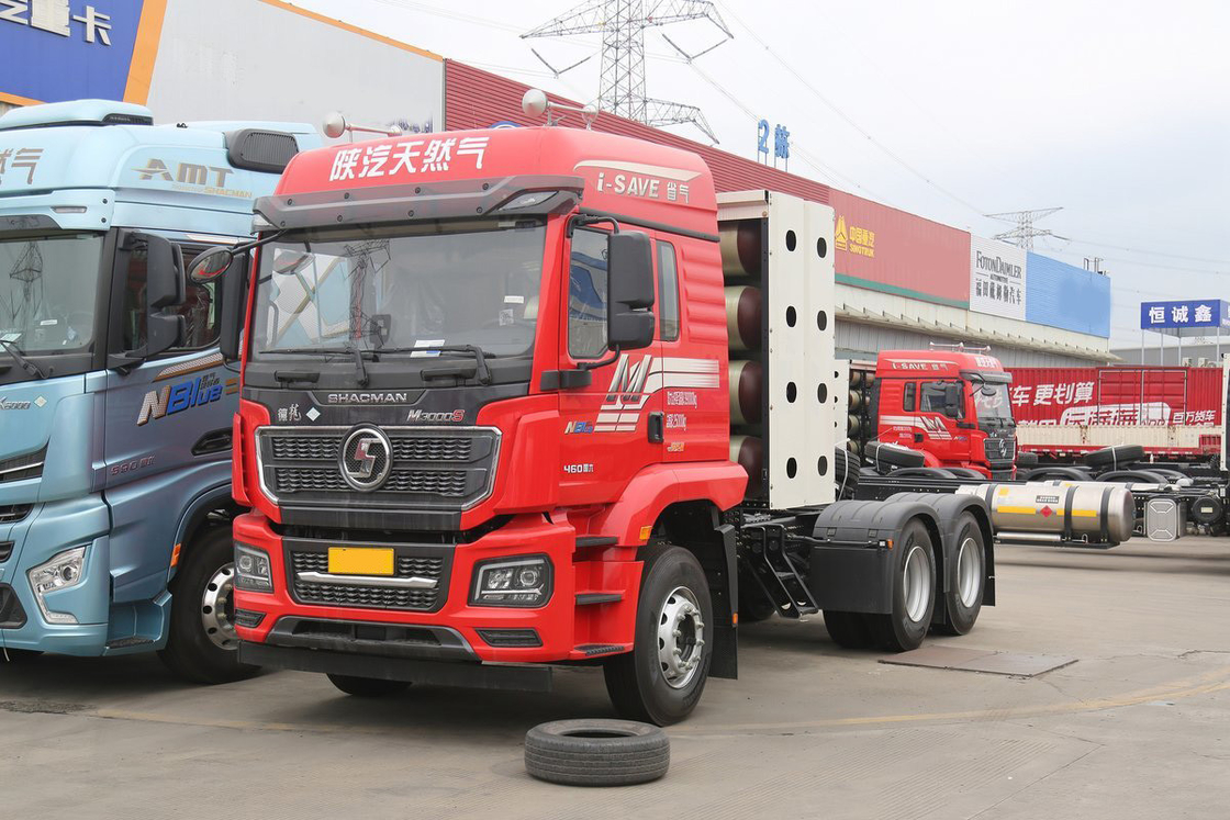 Moteur Weichai à demi-siège à rangée unique 460 chevaux 6X4 Tracteur à GNC à toit élevé Shacman Camion lourd