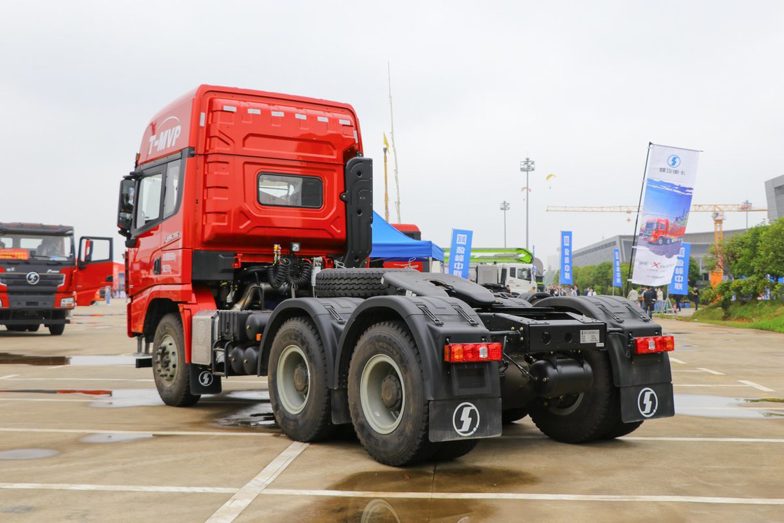 Air-conditionné déflecteur de l'air sac d'air siège absorbant les chocs diesel 550HP Shacman Tracteur lourd