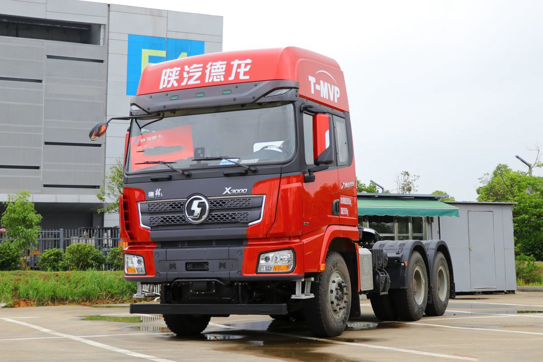 Air-conditionné déflecteur de l'air sac d'air siège absorbant les chocs diesel 550HP Shacman Tracteur lourd