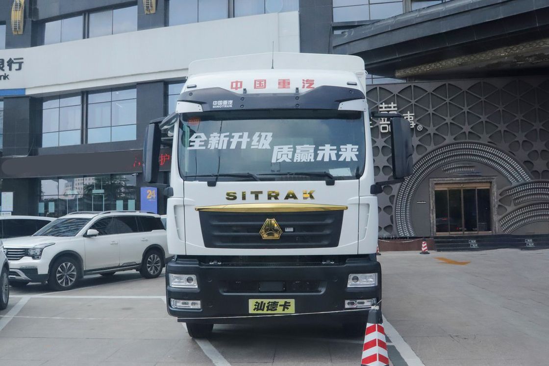Airbag siège AMT automatique manuel 270 chevaux 4*2 6,8m Sinotruk Sitrak
