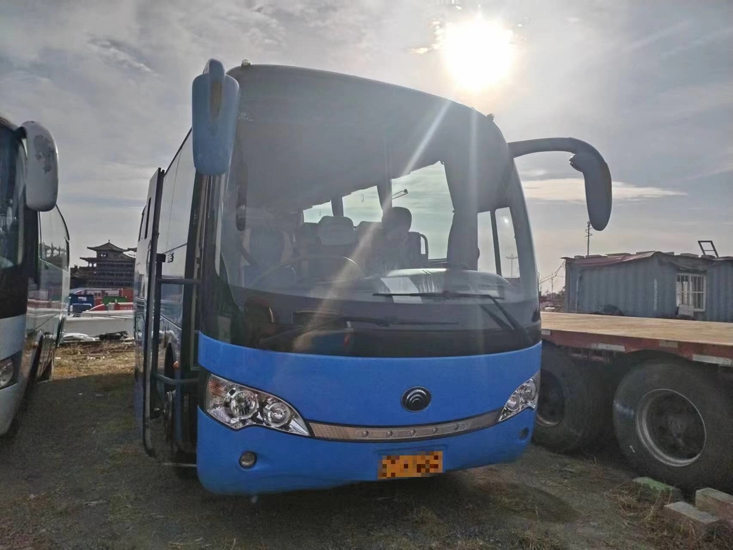 39 sièges YUTONG Bus ZK6888 Autobus diesel d'occasion Autobus de deuxième main Euro III