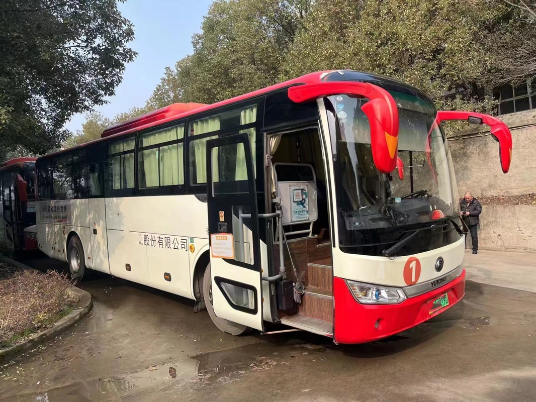 Autobus d'occasion à vendre Yutong ZK6115 Autobus électrique pur 48 places 2017 Année fenêtre coulissante