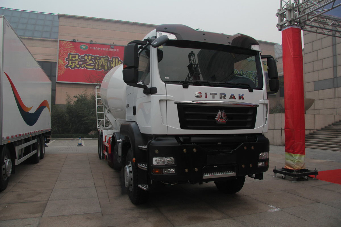 Sinotruk SITRAK C7H camion lourd diesel 16 vitesses 400 ch 8x4 6,5m3 camion mélangeur de béton