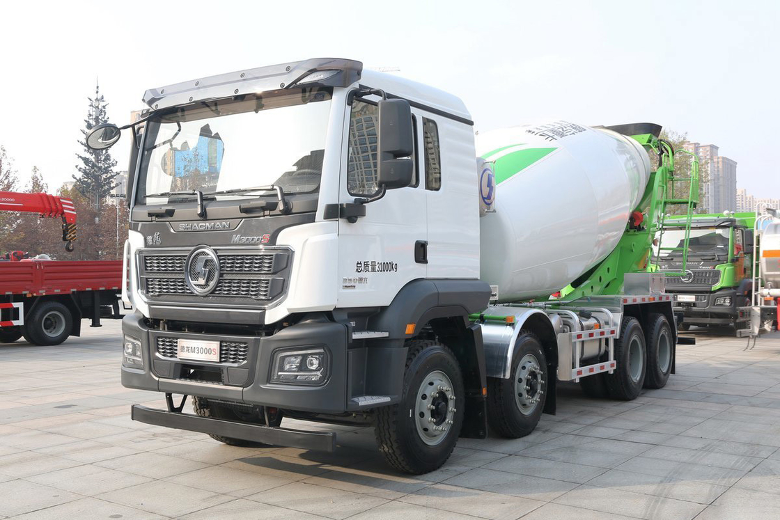 Les camions à béton sont des camions à béton.