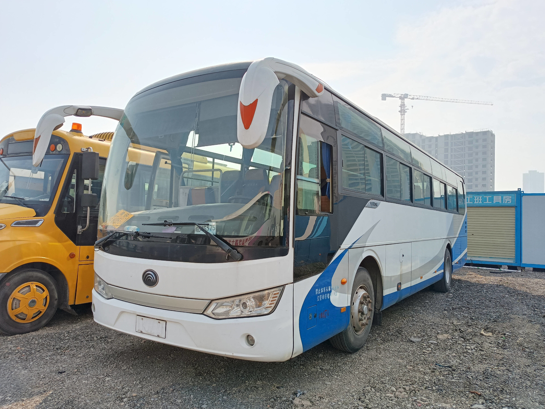 Utilisation de l'autobus en Afrique Youngtong ZK6115 Double fenêtre coulissante à deux portes 47 sièges Moteur diesel A / C