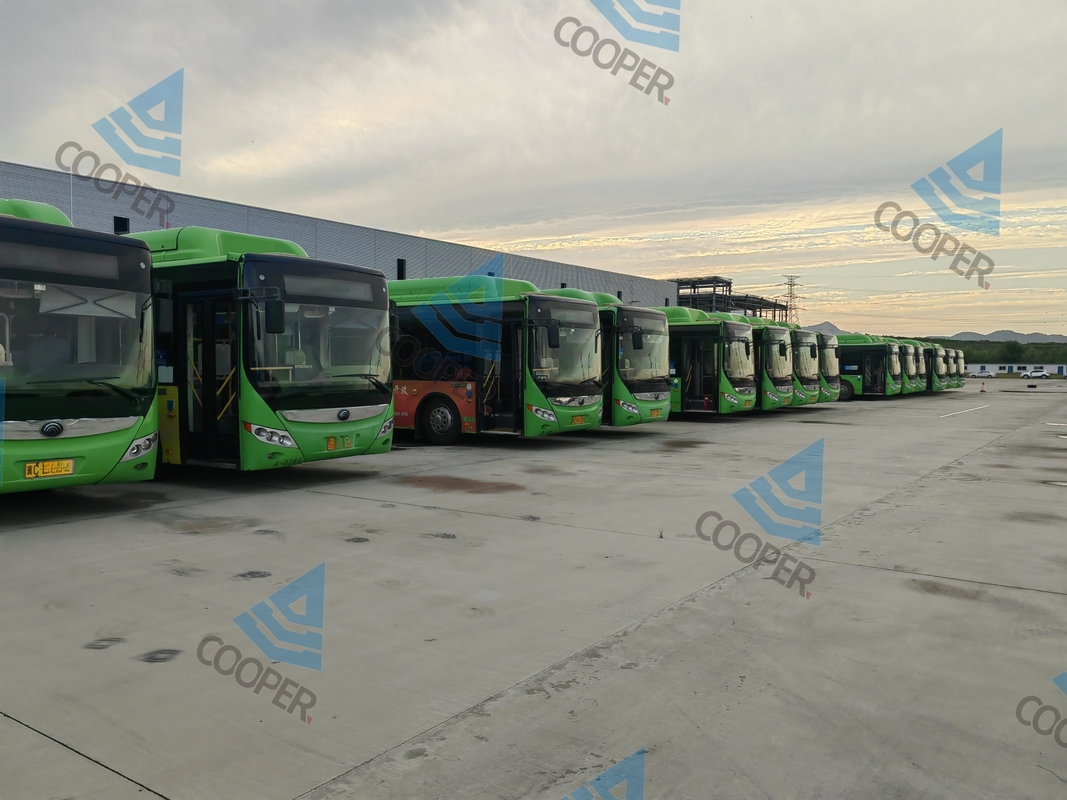 Autobus urbain à CNG Yutong électrique et hybride à CNG 23 sièges 77 passagers Nigéria Afrique de l'Ouest