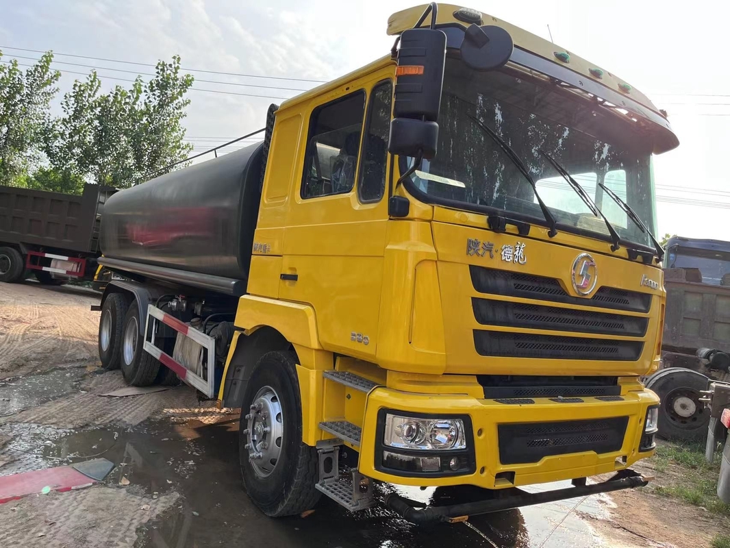 Camion à réservoirs d'eau d'occasion 20000 litres Shacman F3000 châssis 6*4 Euro 3 émission LHD & RHD