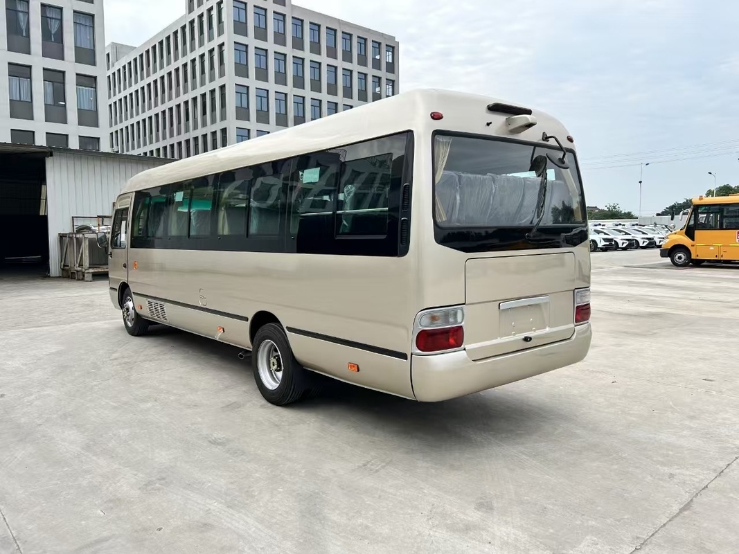 Chine Minibus 30 sièges moteur Cummins Diesel A/C Nouveau LHD Euro 2 Émission d'utilisation au Ghana