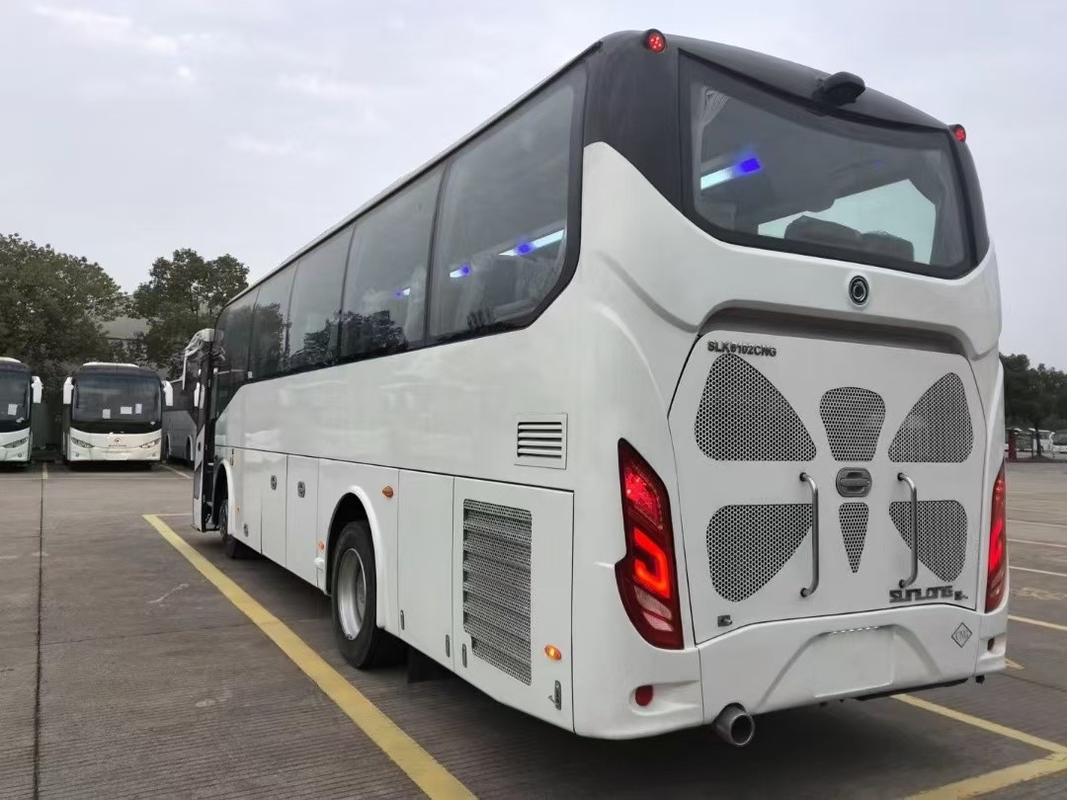 Autobus d'occasion 36 sièges Sunlong Bus SLK6102 GNC Yuchai Moteur à main droite Utilisation en Afrique