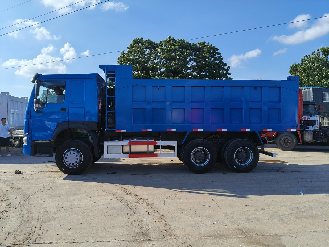 Camion déchargeur à bascule 420HP Sinotruk Howo 6*4 Mode de conduite Leaf Spring Sands Transport
