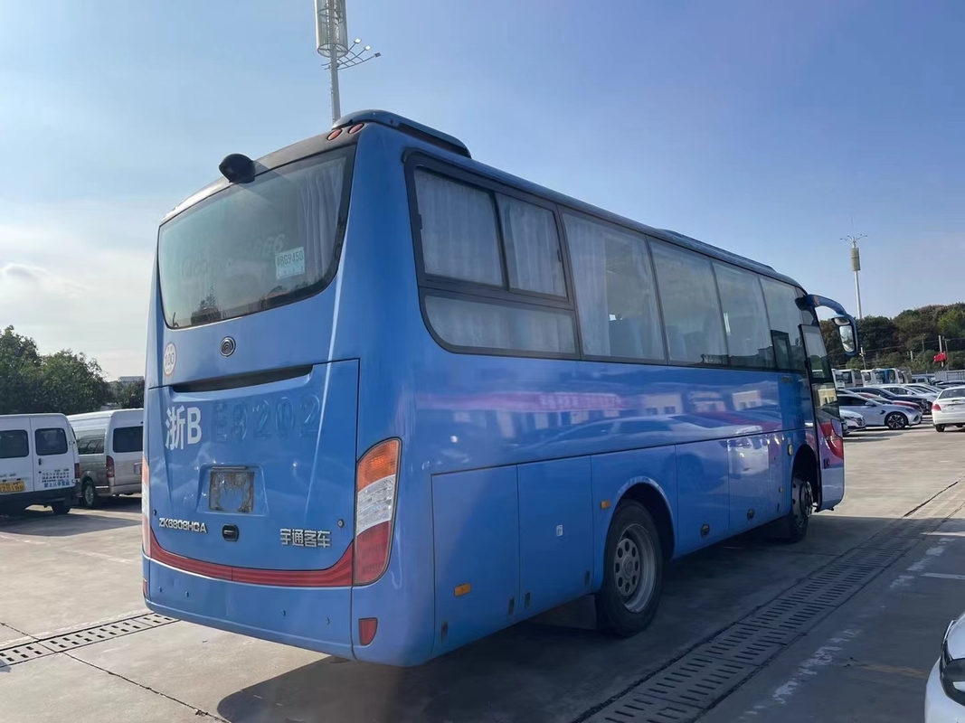 Minibus d'occasion à vendre 40 sièges 8 mètres de trajet en bus Yutong ZK6808 À gauche