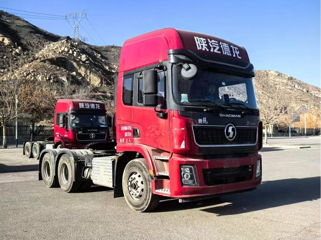 Les camions à remorquer lourds d'occasion et la tête 2023 année SHACMAN X5000 Weichai moteur 530hp boîte de vitesses rapide