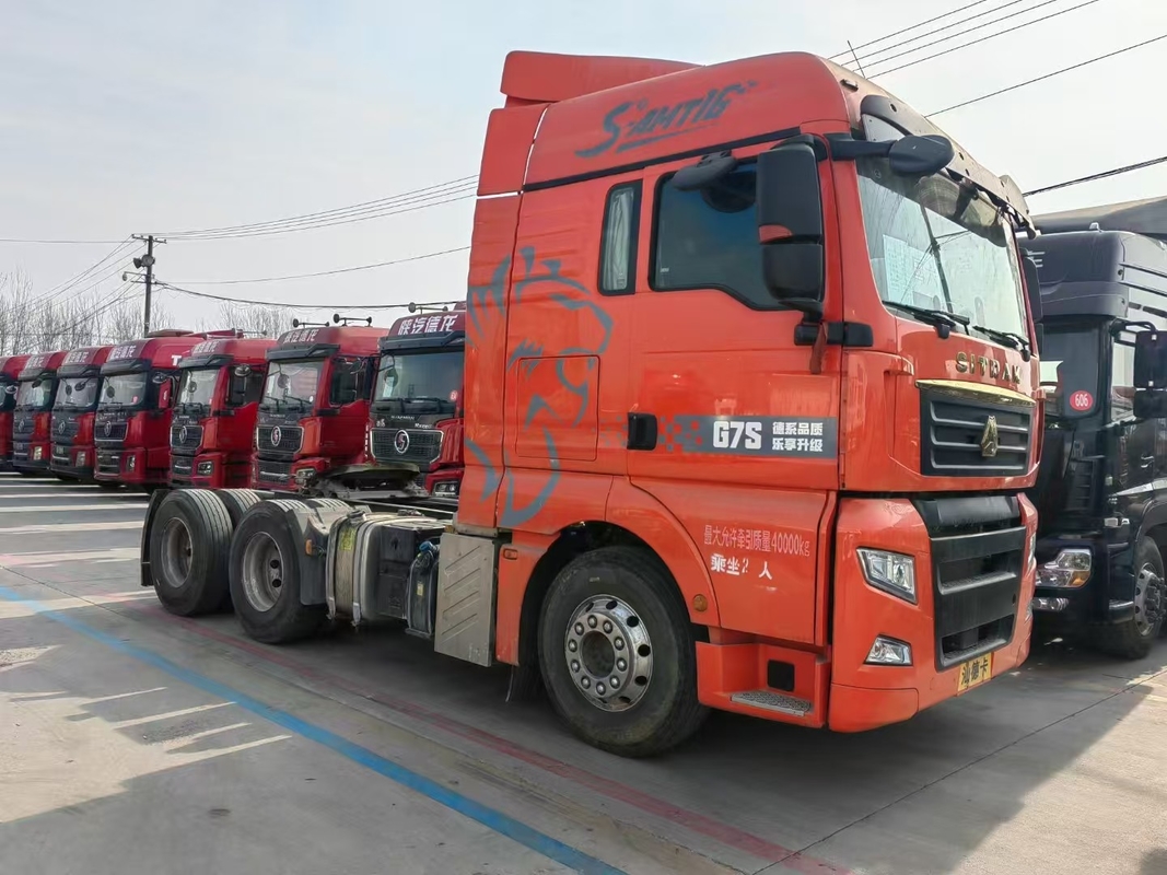 Tête de remorque Tête de tracteur automatique Tête de cheval SITRAK G7S Weichai Moteur 680 ch Capacité 15 litres
