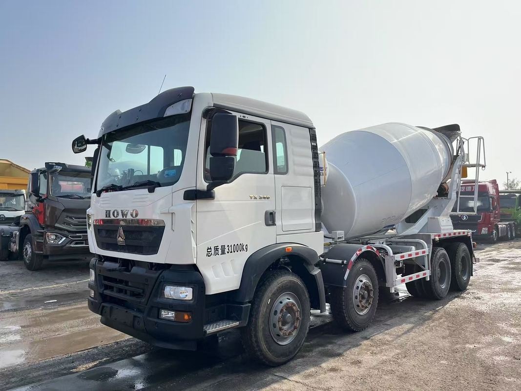 Construction de camion de béton à mélangeur 2022 Année Howo TX châssis 12cbm Capacité de réservoir 8*4 Weichai 340 ch
