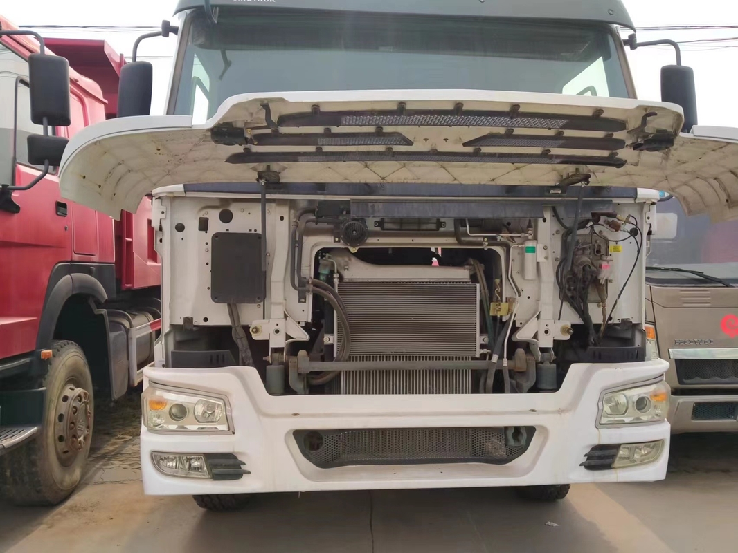 Camion à béton de 10 cbm 10000 litres Sinotruk Howo TX 6*4 châssis Euro 3