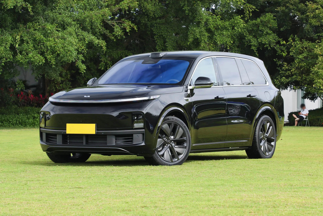 SUV avec amplificateur de portée Modèles Li Auto L9 Ultral 1.5T Portée de croisière 1000 km Vitesse maximale 180 km/h