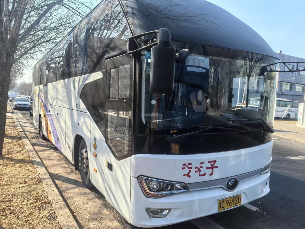 Yutong Bus 50 sièges Luxe 2021 Année Yutong ZK6128 Airbag Suspension Weichai Moteur 336hp Tour Bus
