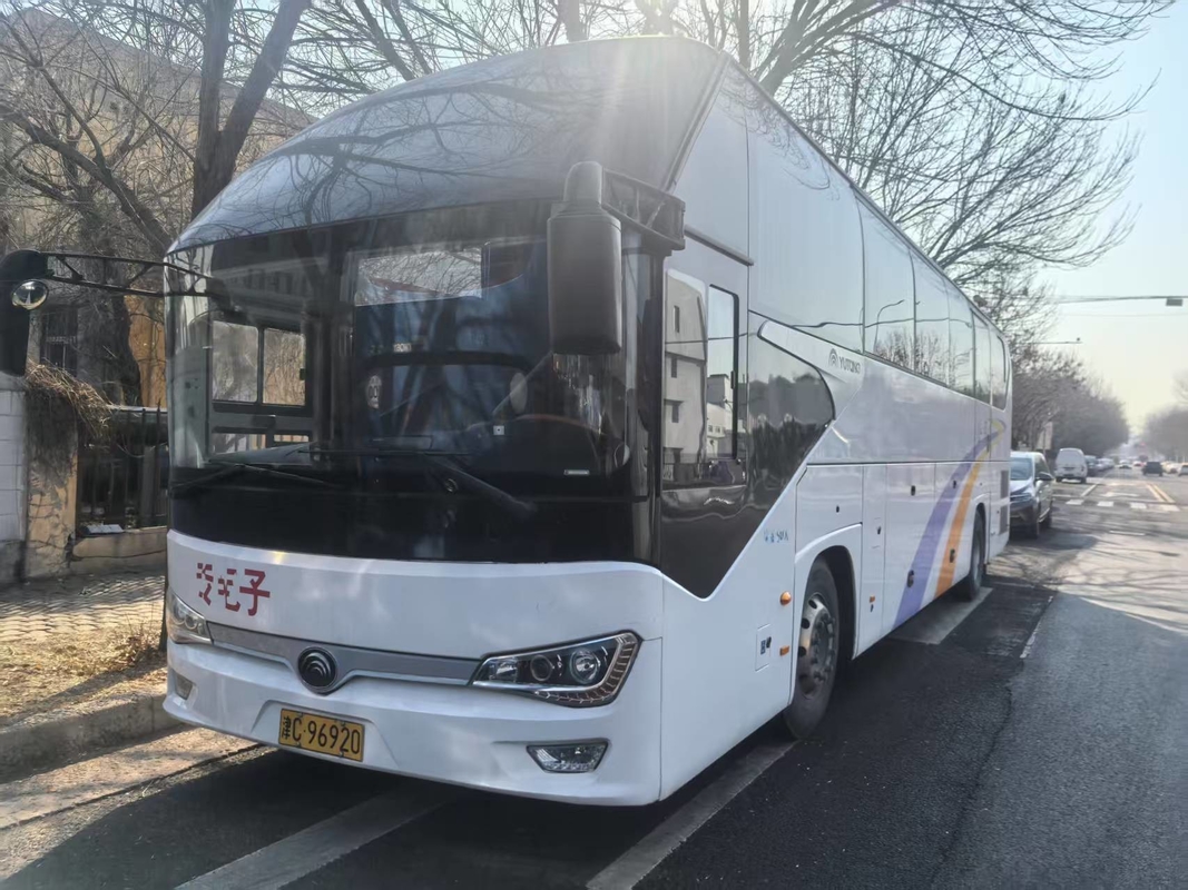 Yutong Bus 50 sièges Luxe 2021 Année Yutong ZK6128 Airbag Suspension Weichai Moteur 336hp Tour Bus