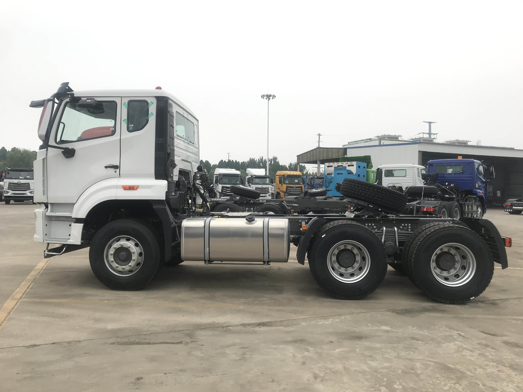 Tête de remorque Hohan Tête de tracteur Howo NX Nouveau modèle 2025 Année 10 Pneus à droite