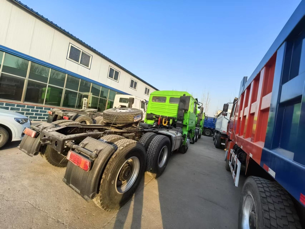 Tracteur à tête d'occasion Tracteur à remorque Camion Shacman F3000 Camion puissant 380 ch 6*4 Mode de conduite 10 Pneus en mauvais état sur la route