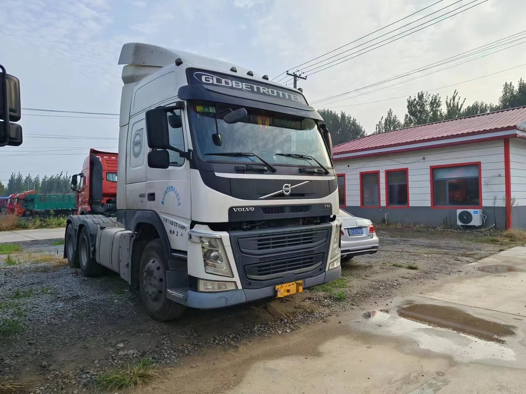 Camions à tête de tracteur d'occasion Volvo FM 460 chevaux 2e remorque 2019 Année Cabine à roues hautes avec couchette Transport à longue distance