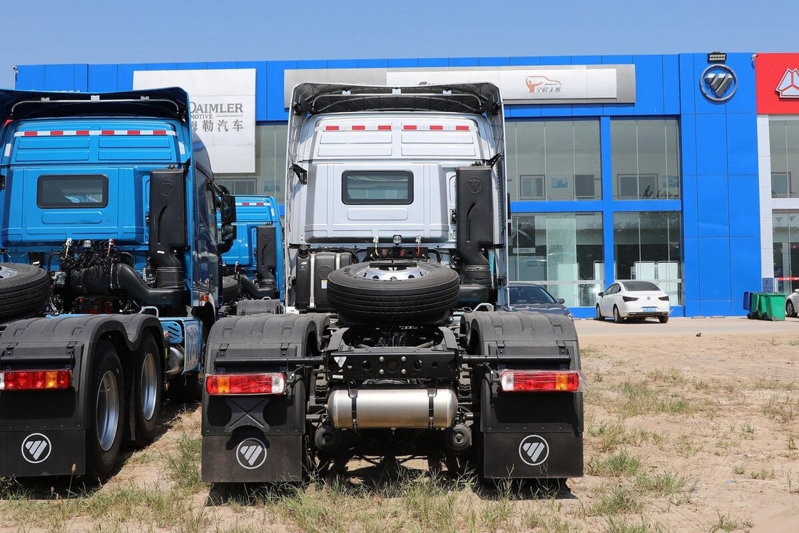 Moteur de tracteur 6x4 Foton Auman Argent Euro 6 Émission Transport longue distance