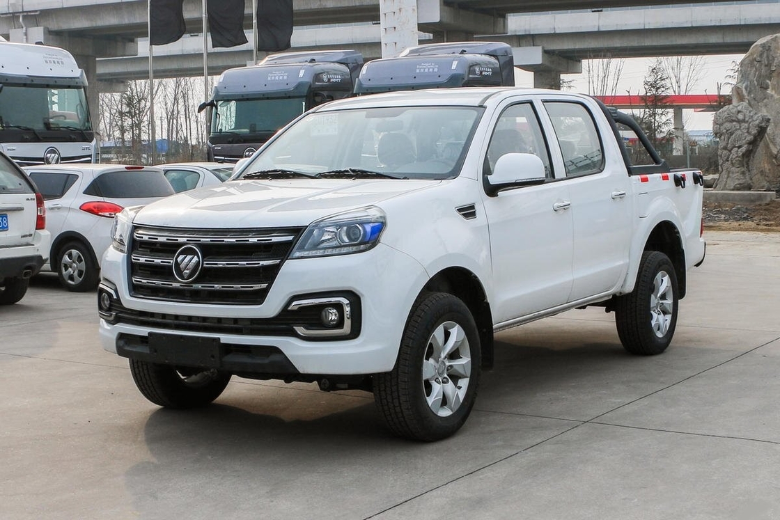 Used Foton Tunland Pickup Truck 4x2 Drive Mode Double Row Leaf Spring Running Fast Diesel Engine