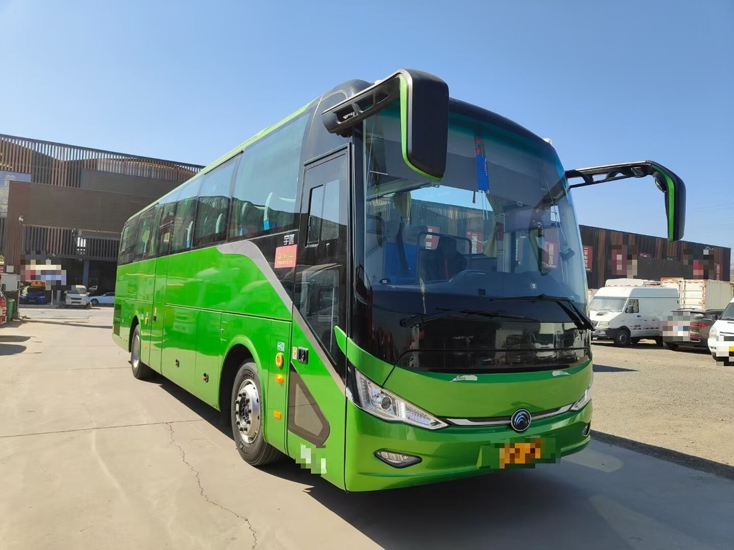 Second-Hand Transport Vehicle LZK6117 Streamlined Exterior Design 50 Seats  Extended Range