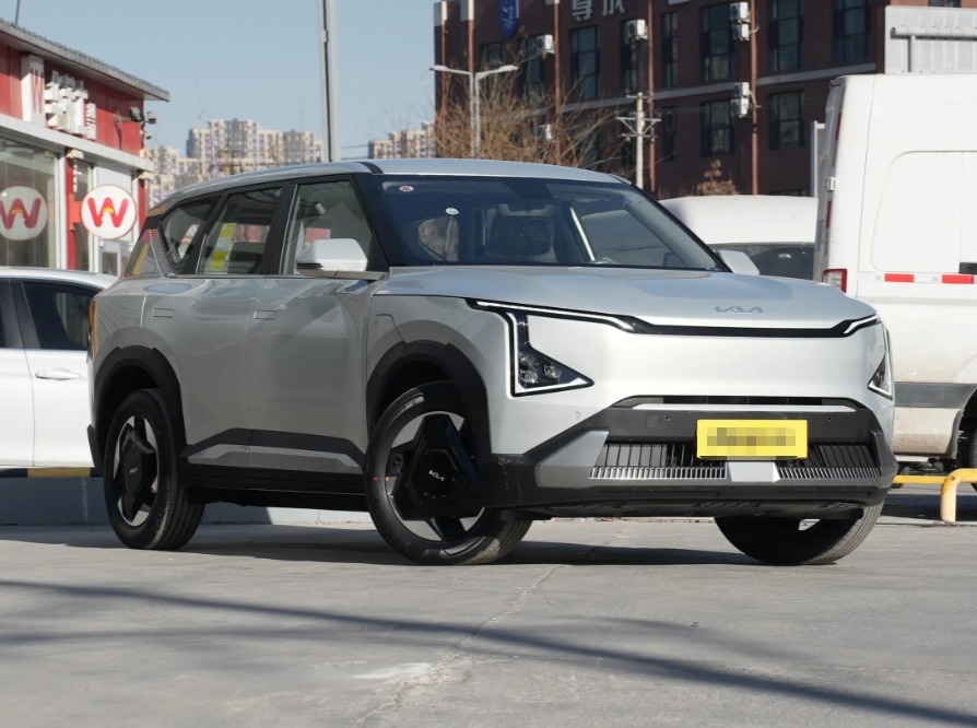 Nouvelle Kia 2025 Année 2 roues motrices Voiture électrique Durable Puissante Voiture idéale pour le marché du Moyen-Orient