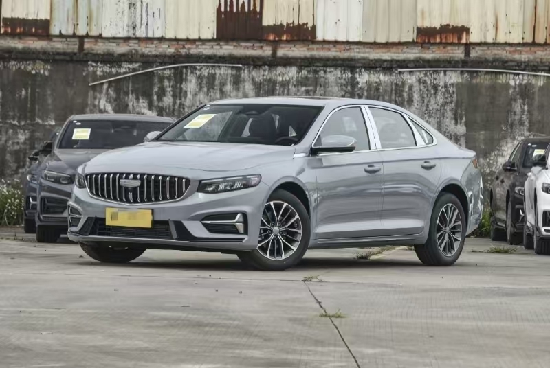 Nouveau SUV Geely 2025 Année 2 roues motrices Benzine Durable Puissant Voiture idéale Avec couleur personnalisée