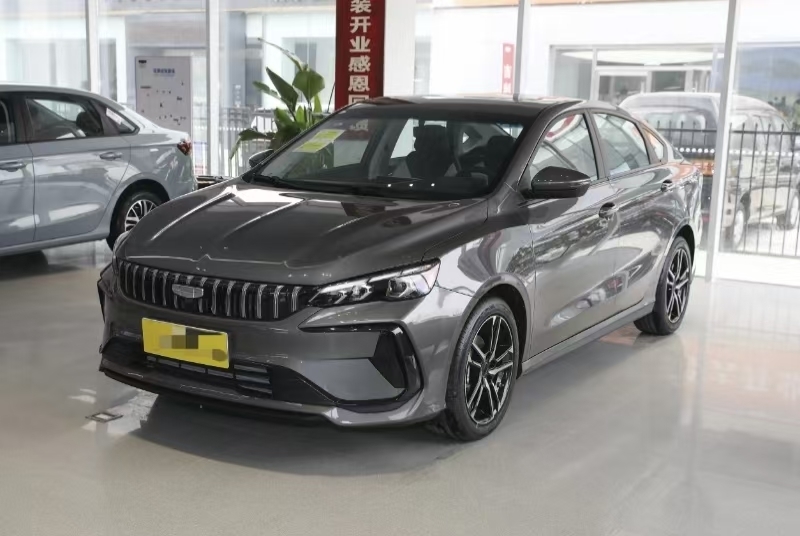 Nouvelle Geely 2024 Année 2 roues motrices Benzine Durable Puissante Voiture idéale Avec couleur personnalisée