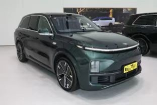 Nouveau Li8 pour l'exportation Idéal 2025 Année Transport personnel bas kilométrage électrique et essence hybride