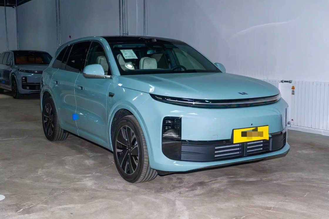 Li6 chinois pour l'exportation Idéal 2025 Année Transport personnel bas kilométrage Hybride électrique et essence
