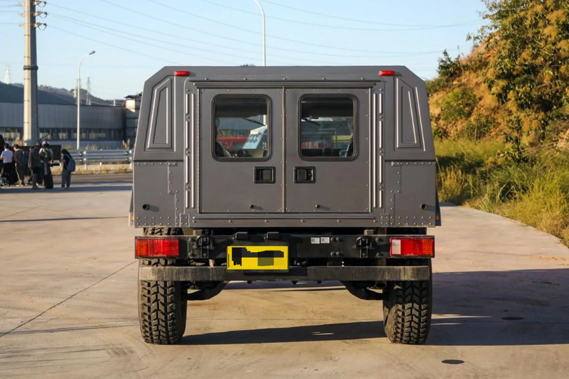 Ne manquez pas le fourgon à toit bas Dongfeng Mengshi Nixingzhe 500 4.0T V8 Diesel 2022